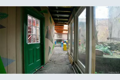 59-09 71st Avenue, Ridgewood, NY 11385 - Photo 9