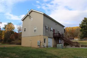 400 Round Lake Rd, Rhinebeck, NY 12572 - Photo 17