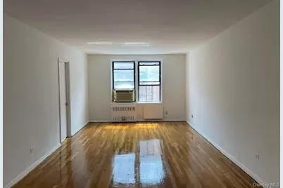 108-50 62Rd Drive #4R, Forest Hills, NY 11375 - Photo 5