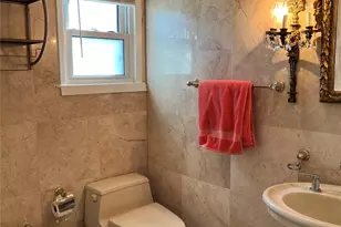 429 E Park Ave, Long Beach, NY 11561 - Photo 21