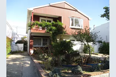 429 E Park Avenue, Long Beach, NY 11561 - Photo 1