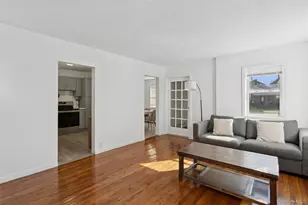 213 E Market St, Long Beach, NY 11561 - Photo 7