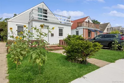 213 E Market Street, Long Beach, NY 11561 - Photo 3