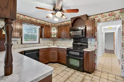 28 Miller Drive, Hopewell Junction, NY 12533 - Photo 11