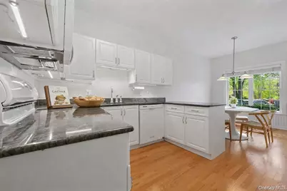 4 Rockledge Lane, Pleasantville, NY 10570 - Photo 15