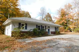 247 Plattekill Ardonia Rd, Wallkill, NY 12589 - Photo 3