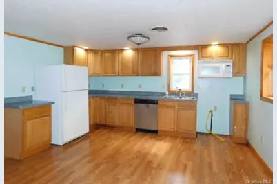 247 Plattekill Ardonia Road, Wallkill, NY 12589 - Photo 15