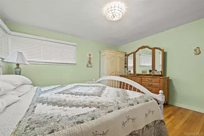 2860 Lenox Road, Oceanside, NY 11572 - Photo 7