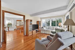 10 Edna St, White Plains, NY 10606 - Photo 3