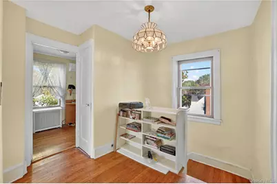 10 Edna Street, White Plains, NY 10606 - Photo 17