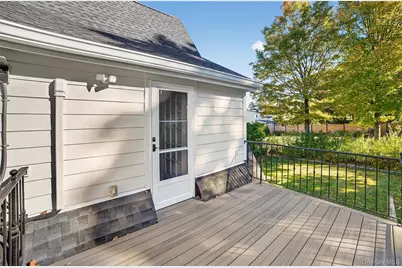 10 Edna Street, White Plains, NY 10606 - Photo 21