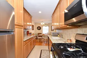 60 Hempstead Ave, Lynbrook, NY 11563 - Photo 27