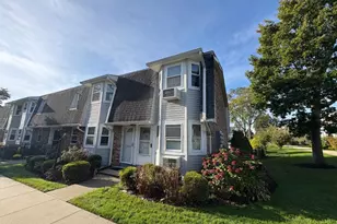 204 Millard Ave, West Babylon, NY 11704 - Photo 3