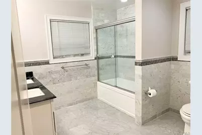 1 Owen Street #B, Westbury, NY 11590 - Photo 23