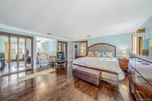 28 Winfield Davis Dr, Coram, NY 11727 - Photo 19