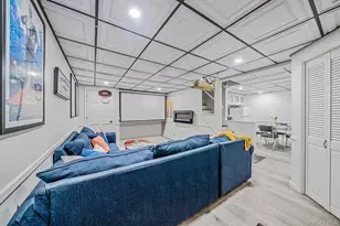 28 Winfield Davis Dr, Coram, NY 11727 - Photo 31