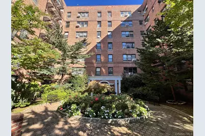 67-35 Yellowstone Boulevard #7E, Forest Hills, NY 11375 - Photo 1