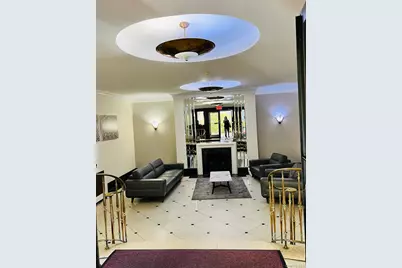 67-35 Yellowstone Boulevard #7E, Forest Hills, NY 11375 - Photo 3