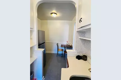 67-35 Yellowstone Boulevard #7E, Forest Hills, NY 11375 - Photo 13