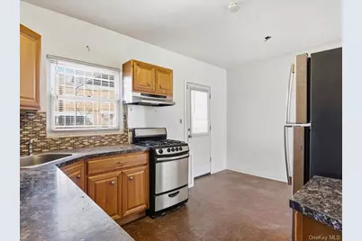 17-07 Suydam Street, Ridgewood, NY 11385 - Photo 9