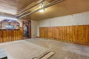 17-07 Suydam St, Ridgewood, NY 11385 - Photo 15