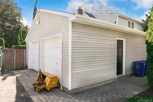 2809 Montauk Hwy, Brookhaven, NY 11719 - Photo 9