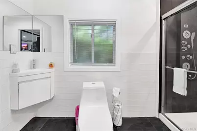 51 S Shore Drive, Middletown, NY 10940 - Photo 15