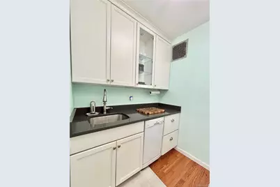 804 Bronx River Rd Road #4G, Bronxville, NY 10708 - Photo 9
