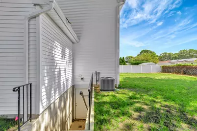 112 Chanel Drive E, Shirley, NY 11967 - Photo 33