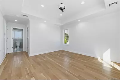 2159 Franklin Avenue, East Meadow, NY 11554 - Photo 21