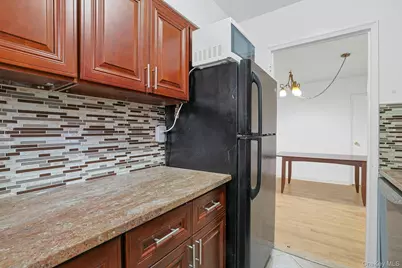 60 Locust Avenue #A207, New Rochelle, NY 10801 - Photo 9