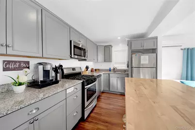 8 Forest Lane, Greenwood Lake, NY 10925 - Photo 3