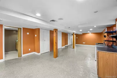 187 Kennedy Avenue, Hempstead, NY 11550 - Photo 25