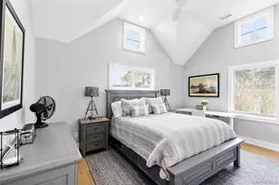 8 Shore Rd, Remsenburg, NY 11960 - Photo 15