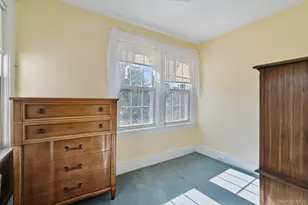 29 Summit Ave, Lynbrook, NY 11563 - Photo 17