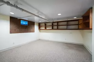 29 Summit Ave, Lynbrook, NY 11563 - Photo 25