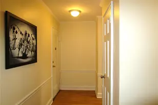 43 N Forest Ave, Rockville Centre, NY 11570 - Photo 9