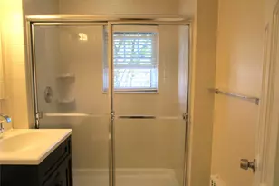 43 N Forest Ave, Rockville Centre, NY 11570 - Photo 19