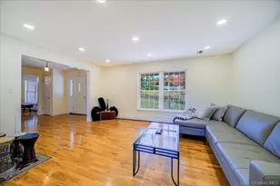 34 Twin Lakes Rd, Monroe, NY 10950 - Photo 9