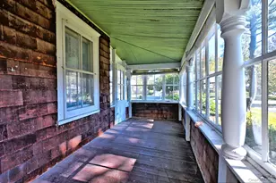 214 Foster Ave, Sayville, NY 11782 - Photo 23