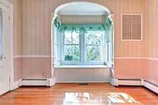 214 Foster Ave, Sayville, NY 11782 - Photo 7