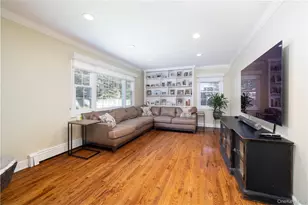 3 Cash Ln, Rockville Centre, NY 11570 - Photo 11