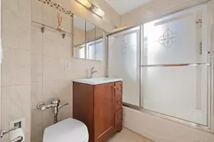 69-60 108th St, Forest Hills, NY 11375 - Photo 9