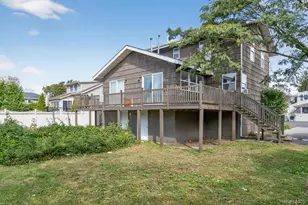 22 8th St, Bayville, NY 11709 - Photo 17