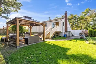 102 Lafayette St, Copiague, NY 11726 - Photo 17