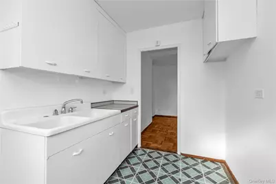 21-71 34th Avenue #11B, Astoria, NY 11106 - Photo 9