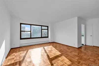 21-71 34th Avenue #11B, Astoria, NY 11106 - Photo 5