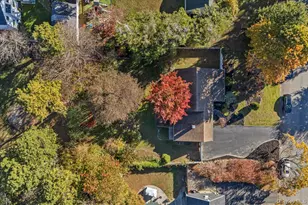 5 Torrey Pine Ln, Medford, NY 11763 - Photo 25