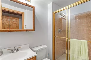 5 Torrey Pine Ln, Medford, NY 11763 - Photo 21