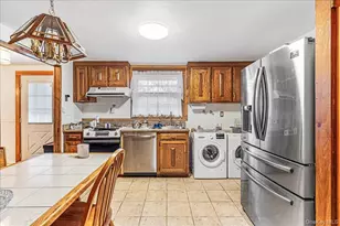 5 Torrey Pine Ln, Medford, NY 11763 - Photo 7